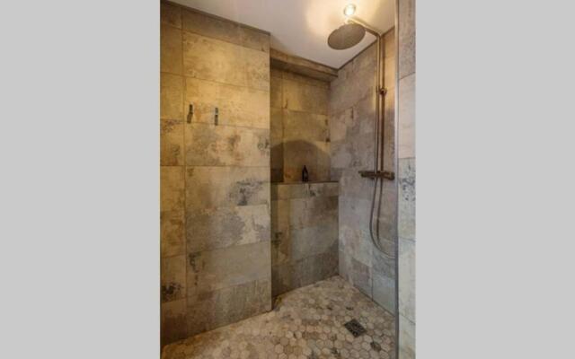 Appartement 5*, Climatisé, avec Terrasse au quartier Le Panier