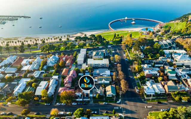GATSBY walk to Geelong CBD and Waterfront – Outside – Geelong