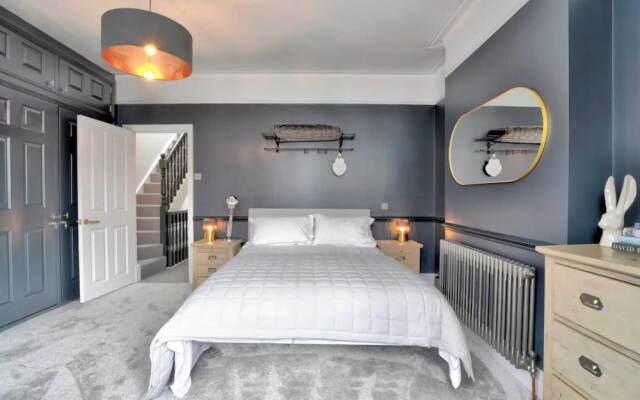 Stunning House in Leigh-on-sea
