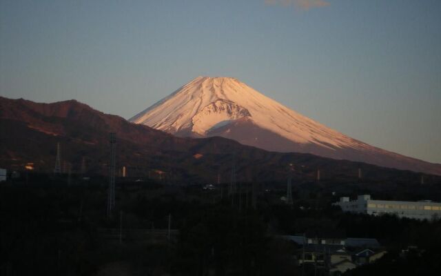 Hotel Route-Inn Nagaizumi Numazu Inter 1