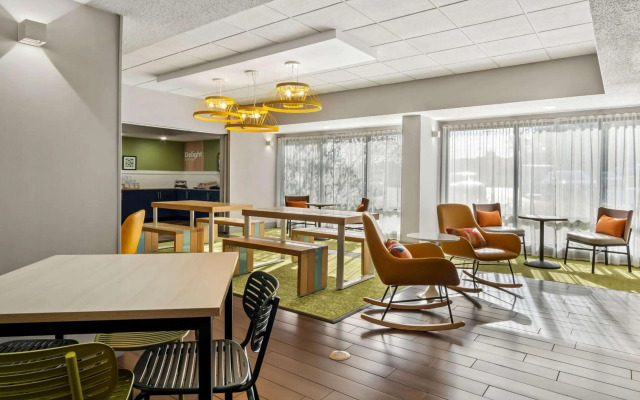 Spark by Hilton Stevensville