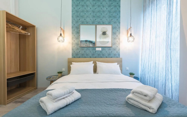 Plaka Akrokeramo House #1