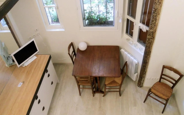 Urban Chic Montmartre Loft Rnu 91917