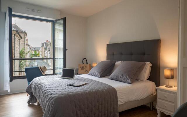 FIRMIN MARBEAU #13 - Espace citadin - 1 Chambre