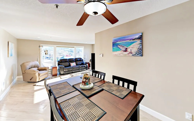 N Pacific Unit 47 - 2 Br Condo