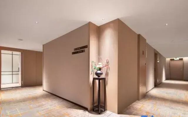 Wuhan Jiangtan Jianghan Road Pedestrian Street  ECHENG Hotel