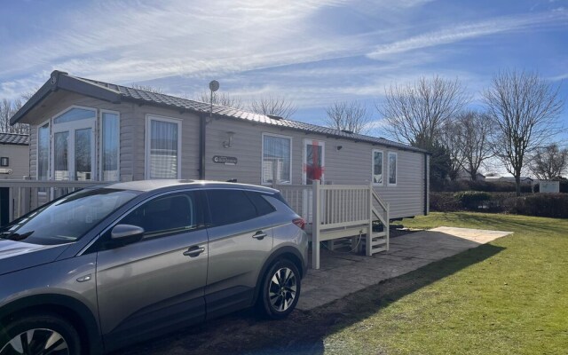 Prestige pet Friendly Caravan on Butlins, Skegness