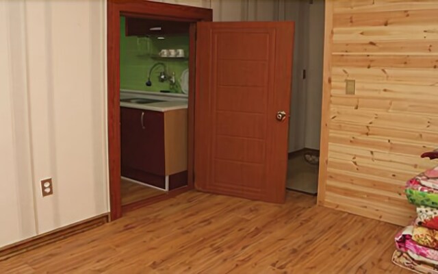 Yeongdeok Daekyung Pension