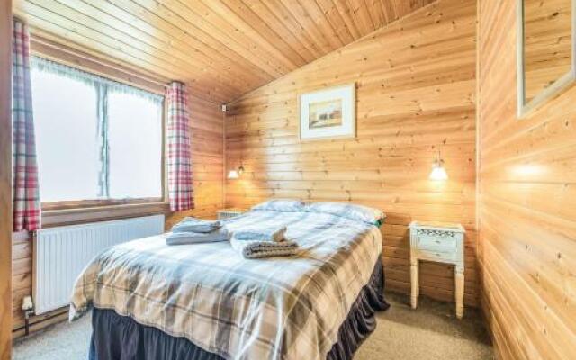 Rosy Lodge