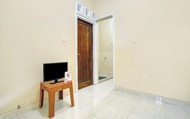 OYO 90416 Wisma Wayang Ajen