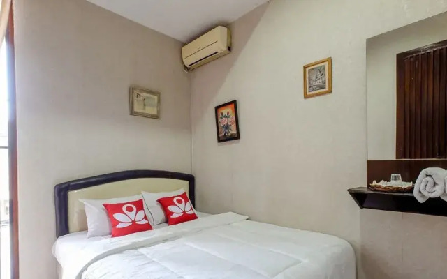 ZEN Rooms Basic Sultan Tirtayasa