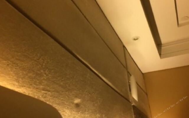 West International Trade Grand Hotel