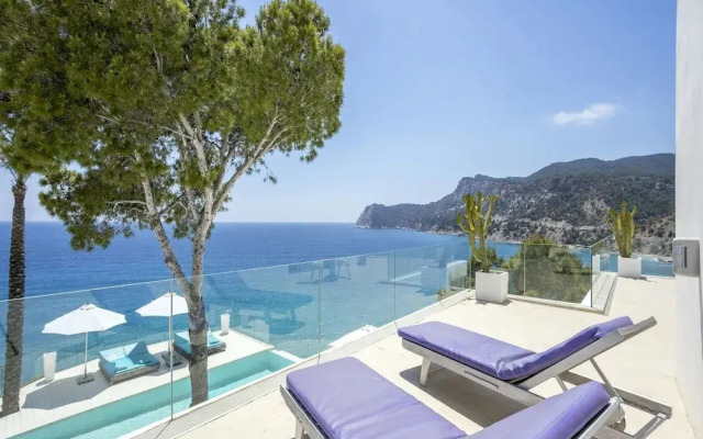 Beautiful Villa With Leisure Activities