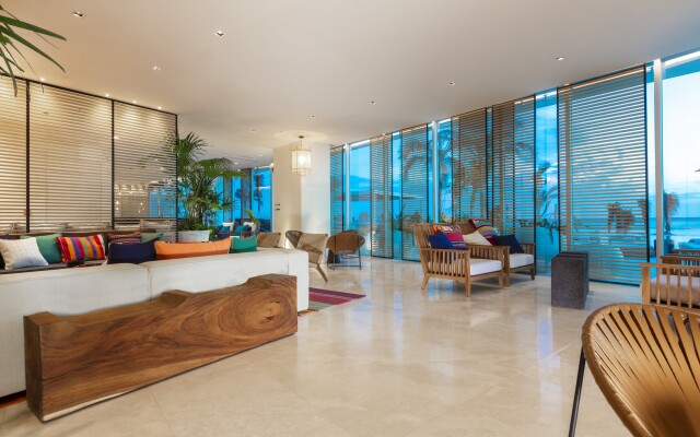 SLS Cancun