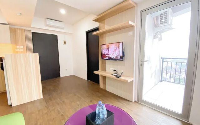 Urban Designed 3Br At Grand Asia Afrika Apartment