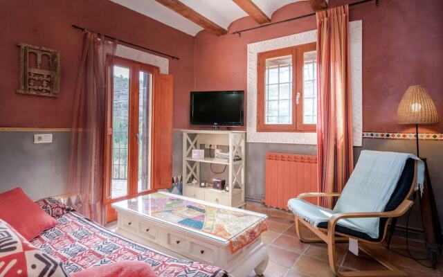 Country Cottage in Castile-La Mancha with pool and terrace