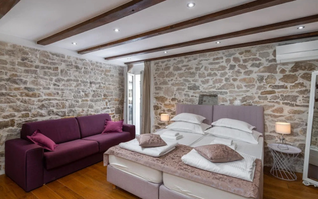 2 - Luxury Studio With Terrace in Heart of Split