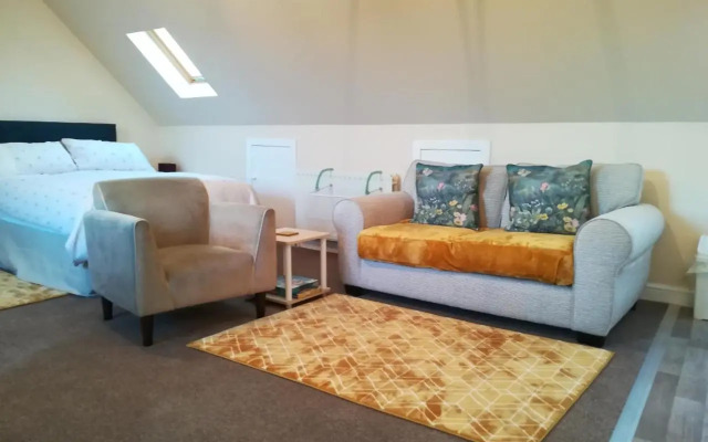 Hill View Studio