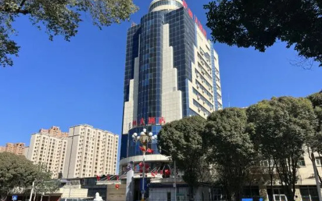 Bazhou Hotel