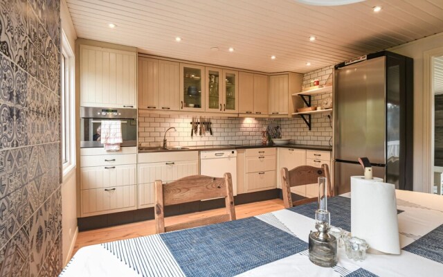 Nice Home in Brastad With 2 Bedrooms and Wifi