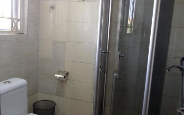 Summit Villas Suites & Apartment