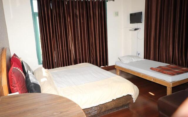 Trimurti Pine Valley Resort