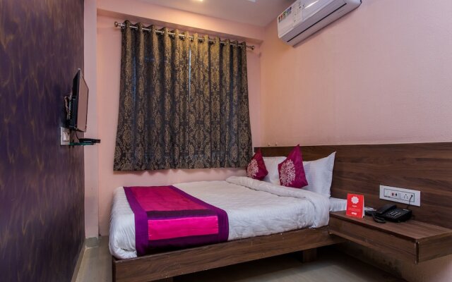 OYO 11657 Hotel SVL Inn