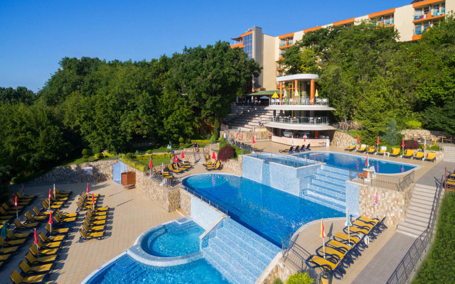 Sunshine Magnolia & Spa