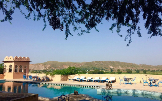 Neemrana's - Hill Fort - Kesroli