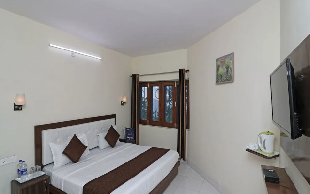 OYO 12853 The Kings Kalandi Resort