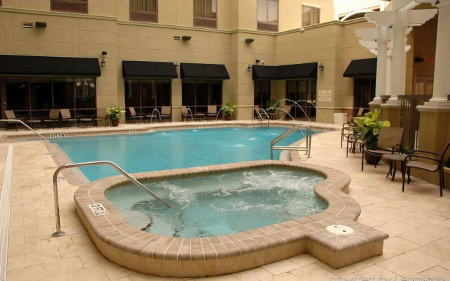 Homewood Suites by Hilton Jacksonville Downtown-Southbank