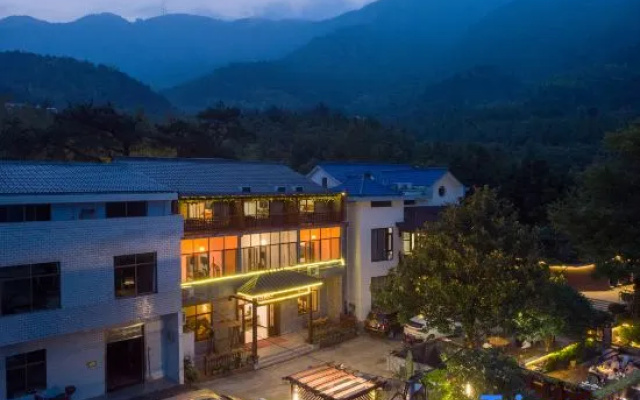 Shanzhongjian Hostel