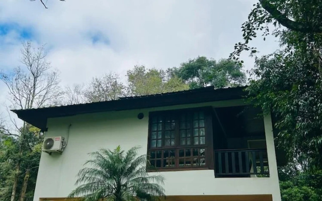 Orquideas Hotel & Cabañas