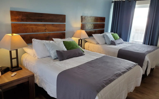 Knight's Key Suites