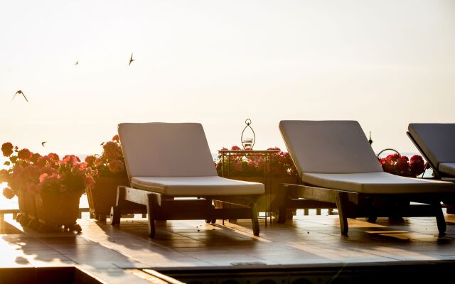 Kenta Beach Hotel