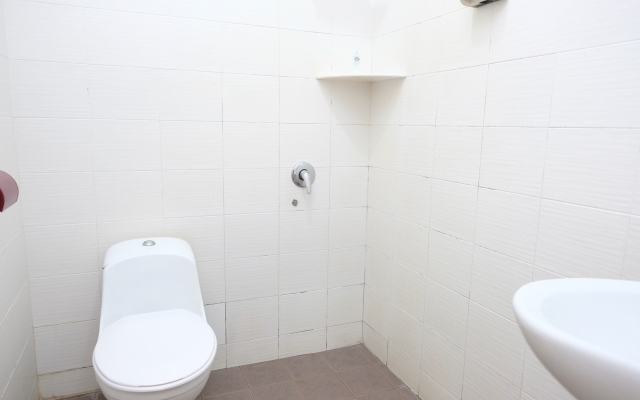 OYO 546 Grand City Hotel