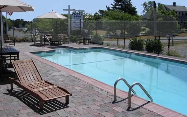 Cutty Sark Motor Lodge