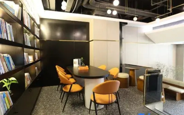 Xislands Hotel