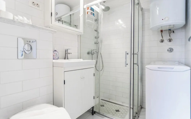 Comfortable apt With Great City and sea View