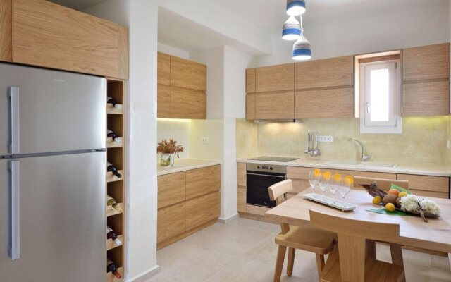 Jenny's Summer Houses