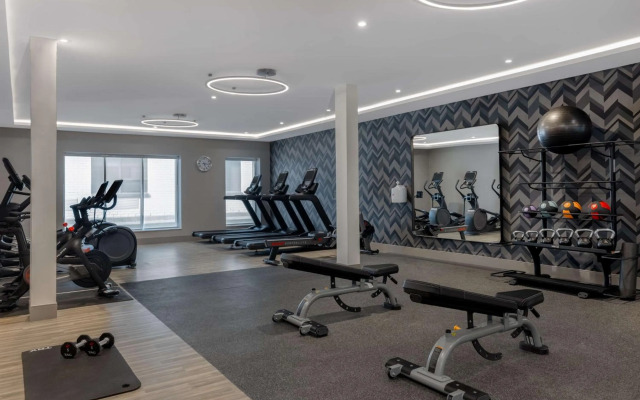 DoubleTree by Hilton Kingston