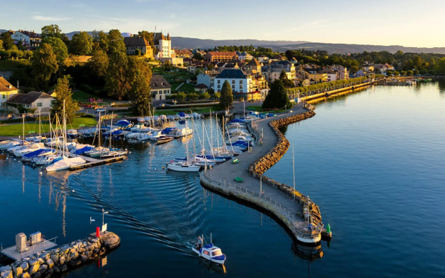 Hôtel Real Nyon by HappyCulture