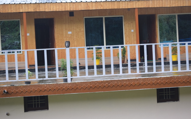 Chopta Himrab Resort