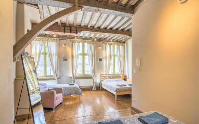 The Hendrik Lodge Old Town Antwerp