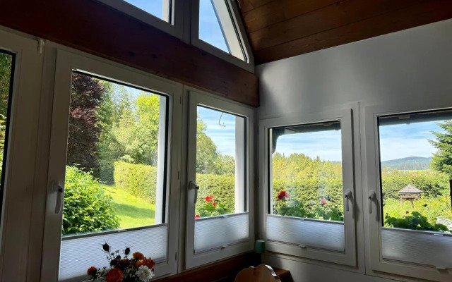 Hollhouse - Bed & Breakfast
