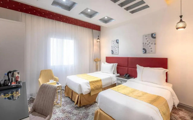 Daan Hotel