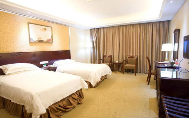 Vienna Hotel Changlong Park