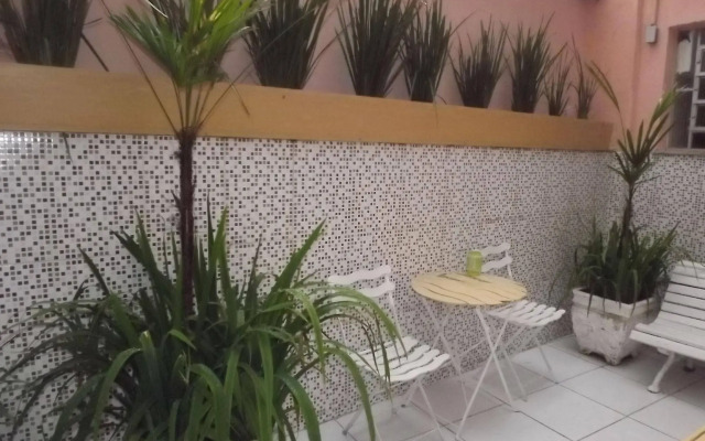 Girafa's Hostel
