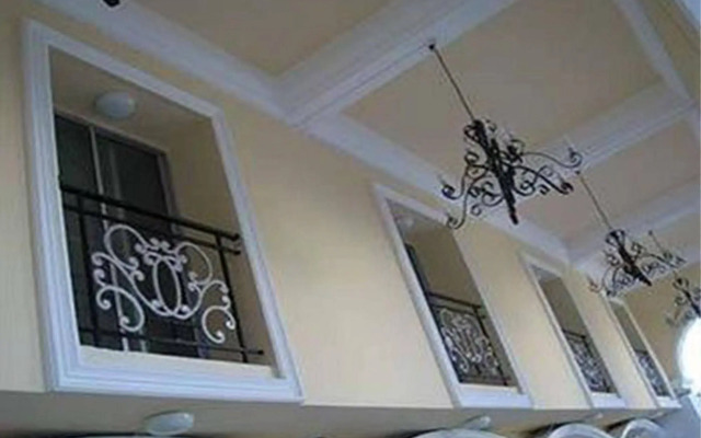 Rafael Mansion Bangkok Aiport