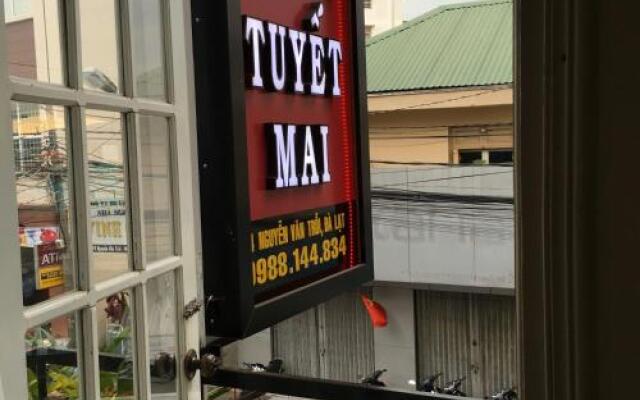 Tuyet Mai Hotel